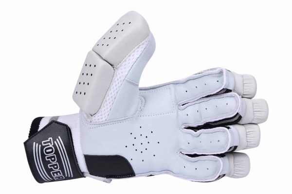 Buy Cricket Gloves